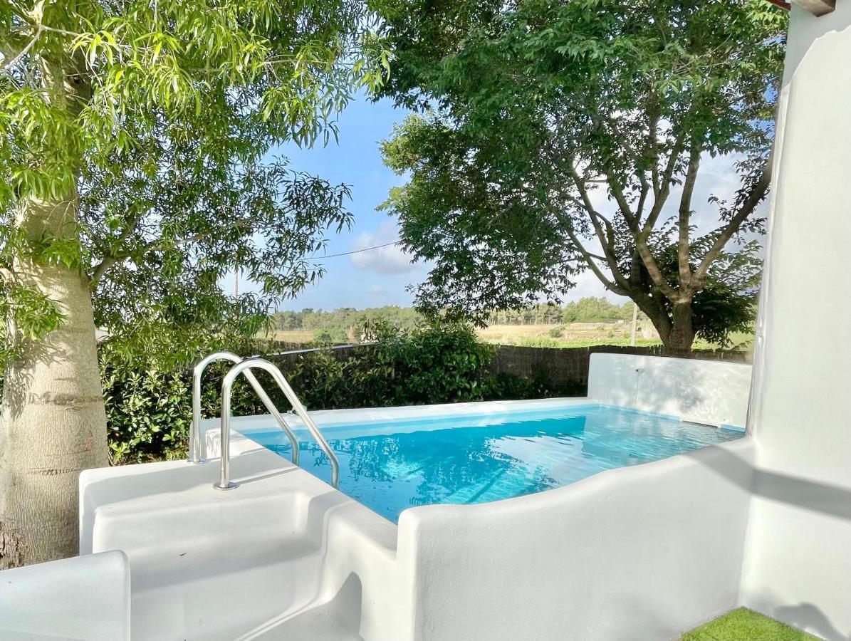 Villa Only Adults 2 Pax - Piscina Privada - A/C - Wifi - Bbq บลาเนส ภายนอก รูปภาพ